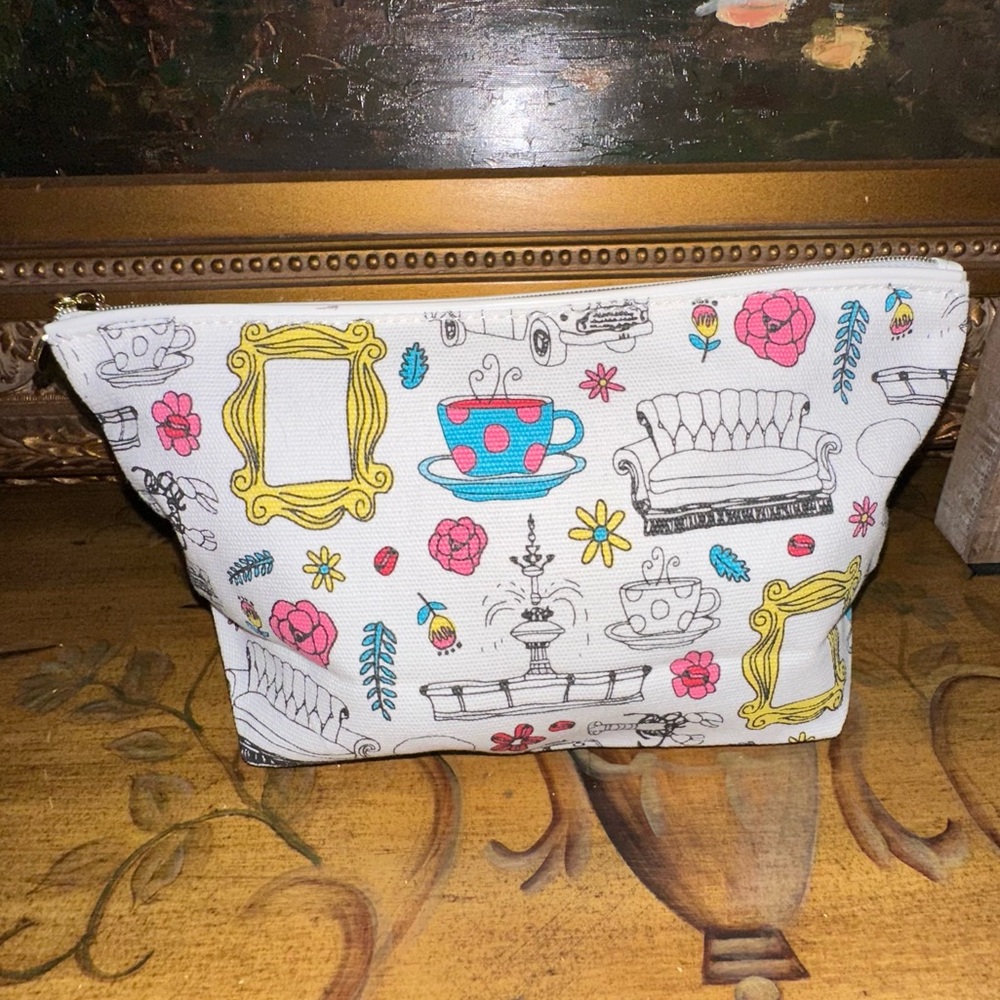 Friends Makeup Bag,Friends TV Show Merchandise,Cosmetic Bags for Women,Small Zip